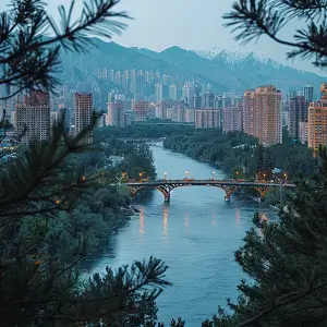 法律陪审员起什么作用