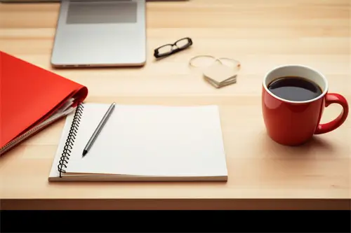 法律研究生是什么衣服